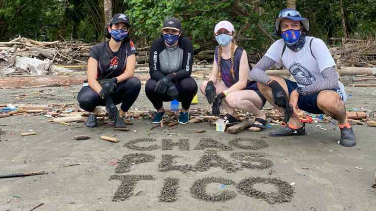 CHAO PLASTICO DEL MAR 