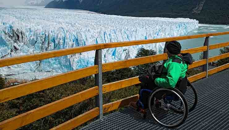 El Glaciar Perito Moreno se puede visitar en silla de ruedas (Travelxperiencie.com).