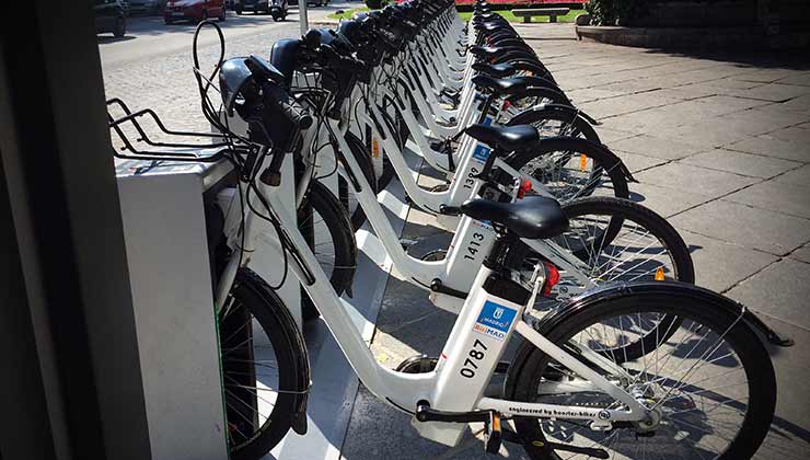 Bicimad, el sistema de bicis eléctricas de uso público de Madrid (Foto de Wikipedia).