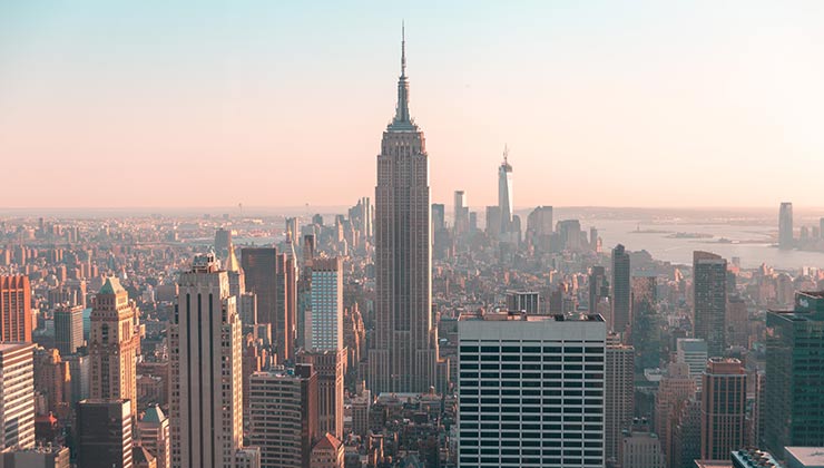 Pese a ser una ciudad inteligente, Nueva York prácticamente encabeza el ranking de desigualdad (Foto de Roberto Vivancos - Pexels).