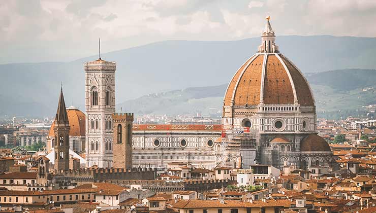 Florence es una de las enormes recompensas por recorrer la Toscana a pedal (Foto de Fede Roveda - Pexels).