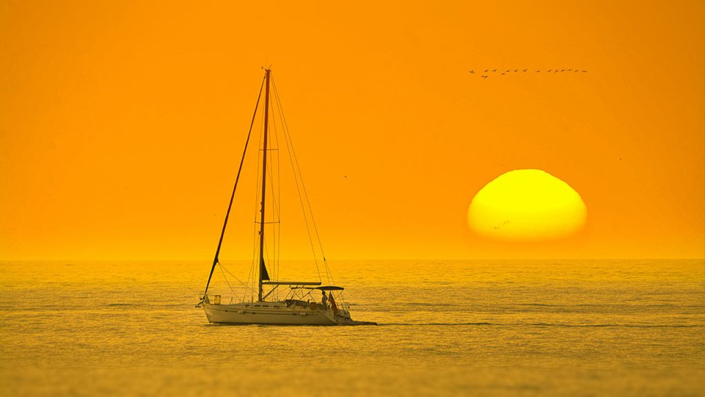 El mar Mediterráneo podría calentarse dos grados por siglo (Foto de Foto de GEORGE DESIPRIS - Pexels).