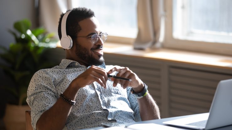 7 canciones para agregar a tu playlist del Día del Trabajador
