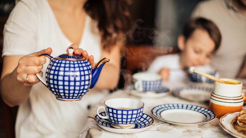 El té es la segunda bebida más consumida en el planeta (Elly Feirytalle - Pexels).