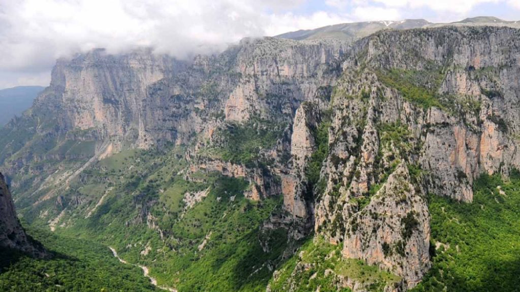 La Cordillera de Pindo, una maravilla natural de Grecia para resaltar en el Día de los Parques Naturales Europeos (Foto de Europarc - Instagram).