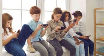 El síndrome que afecta a los niños a causa del teléfono y las mascarillas